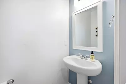 83 E Polaris Dr, Saratoga Springs, UT 84045 - Photo 12