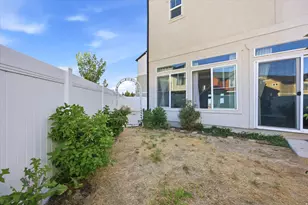 83 E Polaris Dr, Saratoga Springs, UT 84045 - Photo 24
