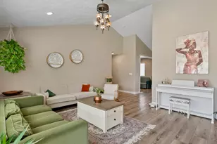 14368 S Palo Alto Dr, Herriman, UT 84096 - Photo 16