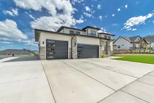 499 W Stetson Ave S, Saratoga Springs, UT 84045 - Photo 2