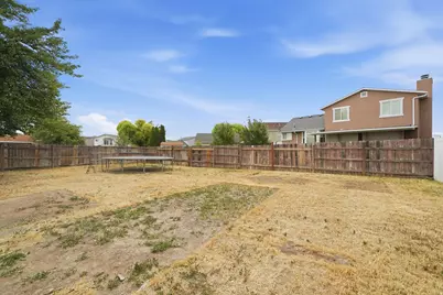 3893 S Lorna Dr, West Valley, UT 84120 - Photo 26