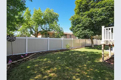 2648 E Eastmanor Dr, Cottonwood Heights, UT 84121 - Photo 48