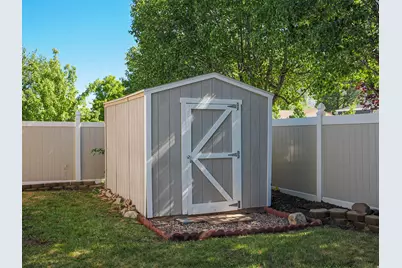 2648 E Eastmanor Dr, Cottonwood Heights, UT 84121 - Photo 54