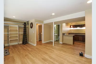 2648 E Eastmanor Dr, Cottonwood Heights, UT 84121 - Photo 36