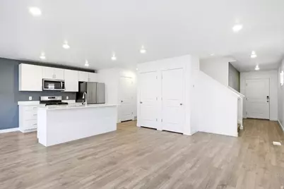 8552 W Bowie Dr S, Magna, UT 84044 - Photo 4