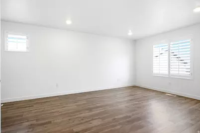 8552 W Bowie Dr S, Magna, UT 84044 - Photo 6