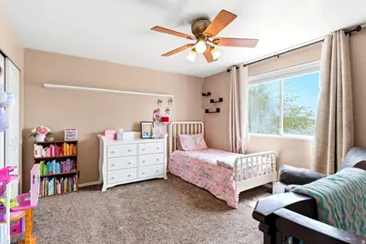 2045 Katies Way, Clearfield, UT 84015 - Photo 16