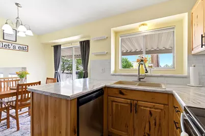 2045 Katies Way, Clearfield, UT 84015 - Photo 12