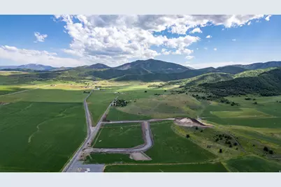 7481 S 4000 W #1, Wellsville, UT 84339 - Photo 10
