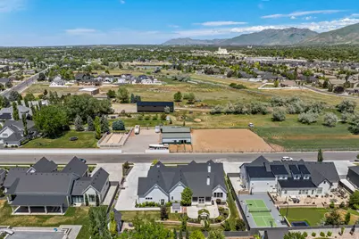 657 W Broken B Ln, Kaysville, UT 84037 - Photo 76