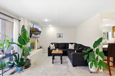 1176 E Cottonwood Dr, Sandy, UT 84094 - Photo 8
