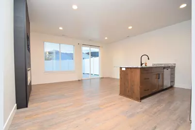 118 W 1100 N, Harrisville, UT 84404 - Photo 2
