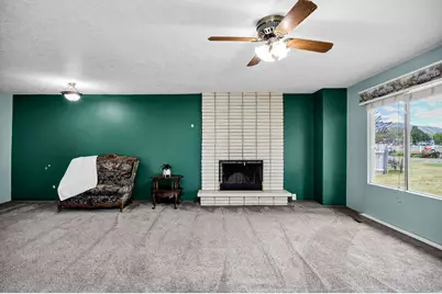 489 S 100 E, Hyrum, UT 84319 - Photo 18