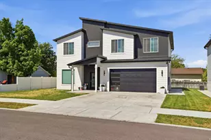 869 Three Point Ave, Logan, UT 84321 - Photo 4