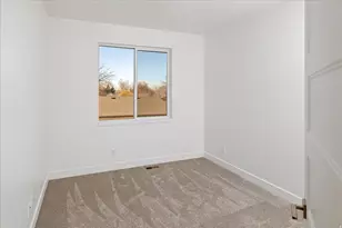 869 Three Point Ave, Logan, UT 84321 - Photo 34