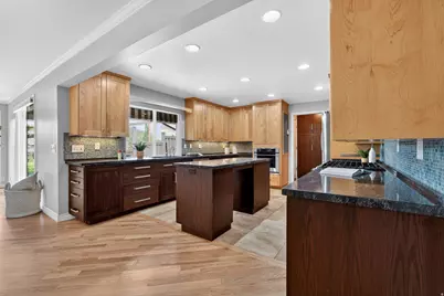 2264 E 4000 S, Salt Lake City, UT 84124 - Photo 10