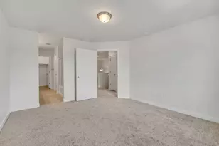 6811 S Survey Peak Ln, West Jordan, UT 84081 - Photo 14