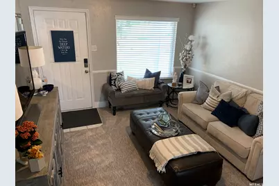 889 W 3600 S, Bountiful, UT 84010 - Photo 4