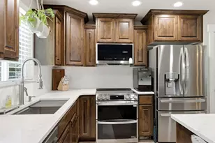 5308 W Elsmere Ln, Herriman, UT 84096 - Photo 6