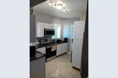 684 E 400 N, Logan, UT 84321 - Photo 4