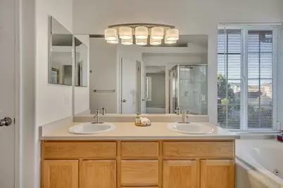 2798 W Denali Dr S, Taylorsville, UT 84129 - Photo 18