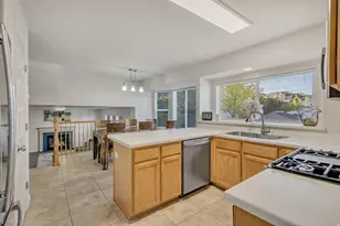 2798 W Denali Dr S, Taylorsville, UT 84129 - Photo 10