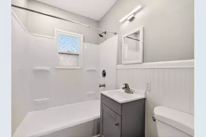 74 S 300 E, Springville, UT 84663 - Photo 16