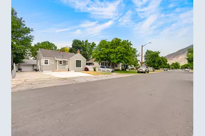 74 S 300 E, Springville, UT 84663 - Photo 40