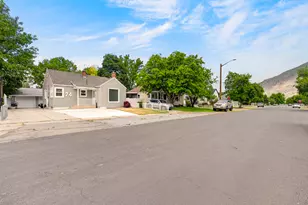 74 S 300 E, Springville, UT 84663 - Photo 40