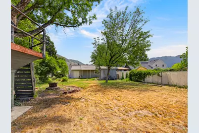 74 S 300 E, Springville, UT 84663 - Photo 38