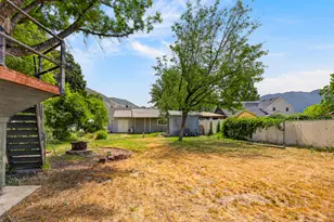 74 S 300 E, Springville, UT 84663 - Photo 38
