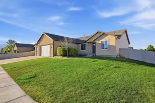 1101 E Searle Ln N, Eagle Mountain, UT 84005 - Photo 1