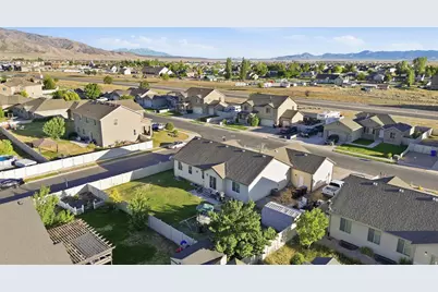 1101 E Searle Ln N, Eagle Mountain, UT 84005 - Photo 56