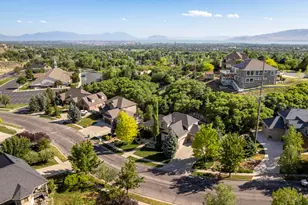 3983 W Ironwood Dr N, Cedar Hills, UT 84062 - Photo 10