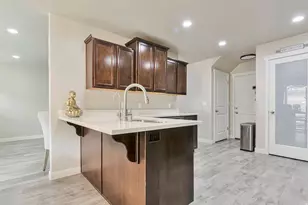 5209 W Courtly Ln, Herriman, UT 84096 - Photo 6