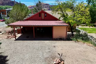 178 Walnut Ln, Moab, UT 84532 - Photo 2