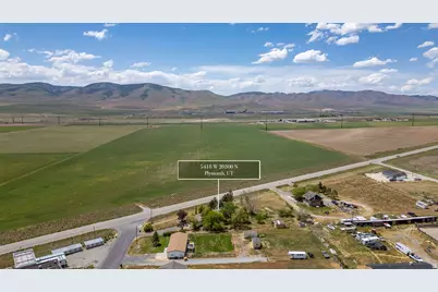 5418 W 20300 N, Plymouth, UT 84330 - Photo 32