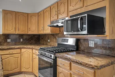 805 S 300 E, Ephraim, UT 84627 - Photo 8
