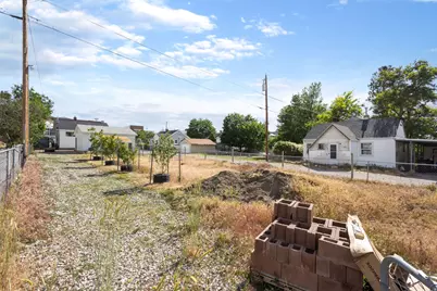 318 W Vine St, Tooele, UT 84074 - Photo 28
