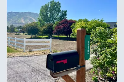 812 E Bates Rd, Erda, UT 84074 - Photo 2