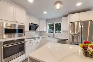 1725 E Faunsdale Cir S, Sandy, UT 84092 - Photo 10