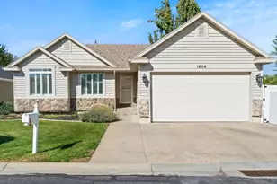 1606 Seneca Dr, Roy, UT 84067 - Photo 1