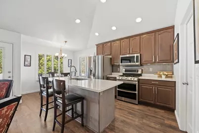 1606 W Seneca Dr N, Roy, UT 84067 - Photo 6