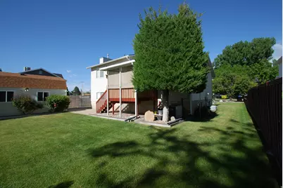 2251 N 850 W, Clinton, UT 84015 - Photo 26
