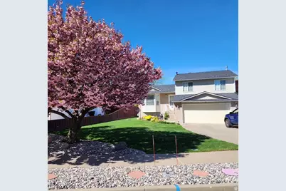 2251 N 850 W, Clinton, UT 84015 - Photo 1