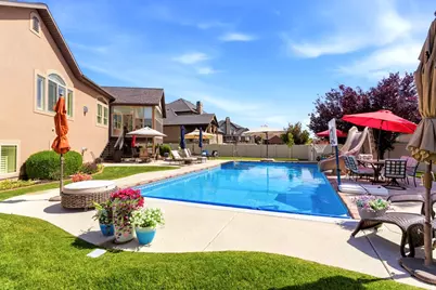 2639 S 2975 W, West Haven, UT 84401 - Photo 36