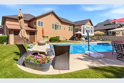 2639 S 2975 W, West Haven, UT 84401 - Photo 32