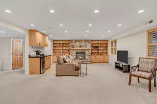 3261 E Lantern Hill Ct, Cottonwood Heights, UT 84093 - Photo 36