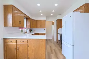462 N 450 E, Orem, UT 84097 - Photo 4
