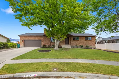 11991 S 1420 W, Riverton, UT 84065 - Photo 2